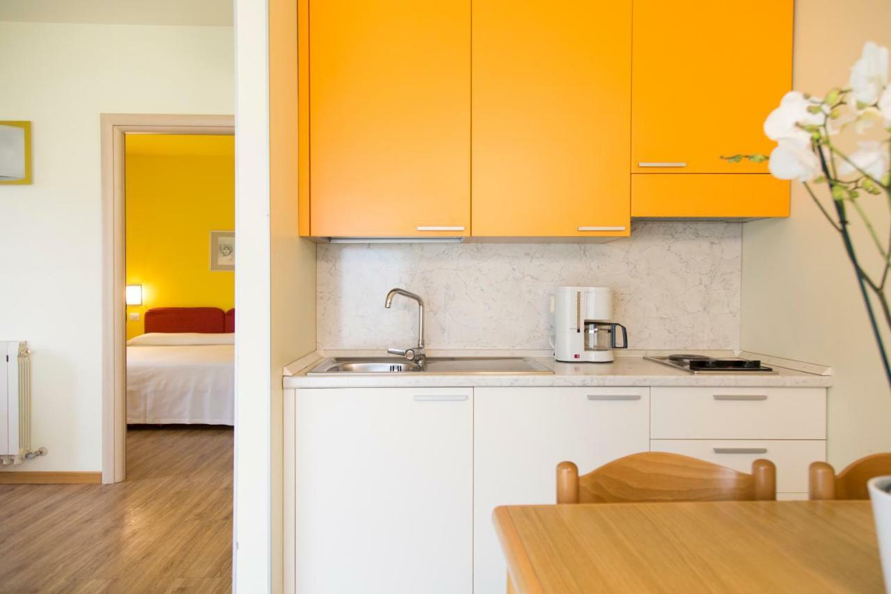 Residence La Madonnina Limone sul Garda Eksteriør bilde
