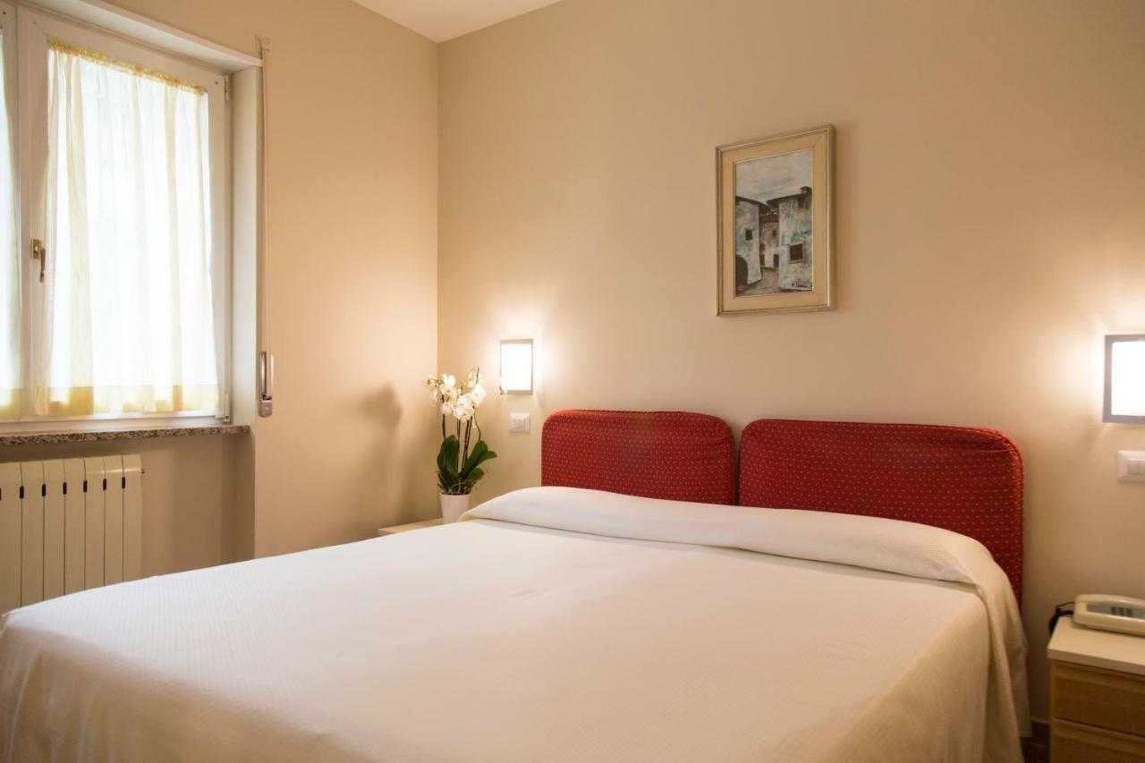 Residence La Madonnina Limone sul Garda Eksteriør bilde